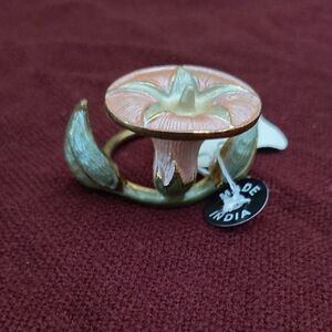 Floral Pink and Green Ring